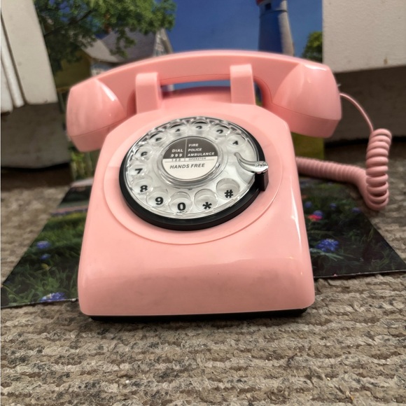Other - Vintage Pink Rotary Phone